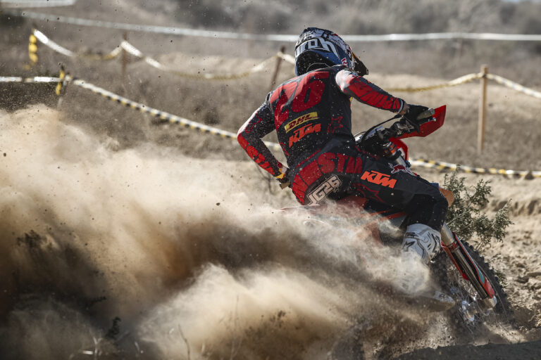 Valverde inaugura el Nacional de Enduro 2026 con más de 150 pilotos